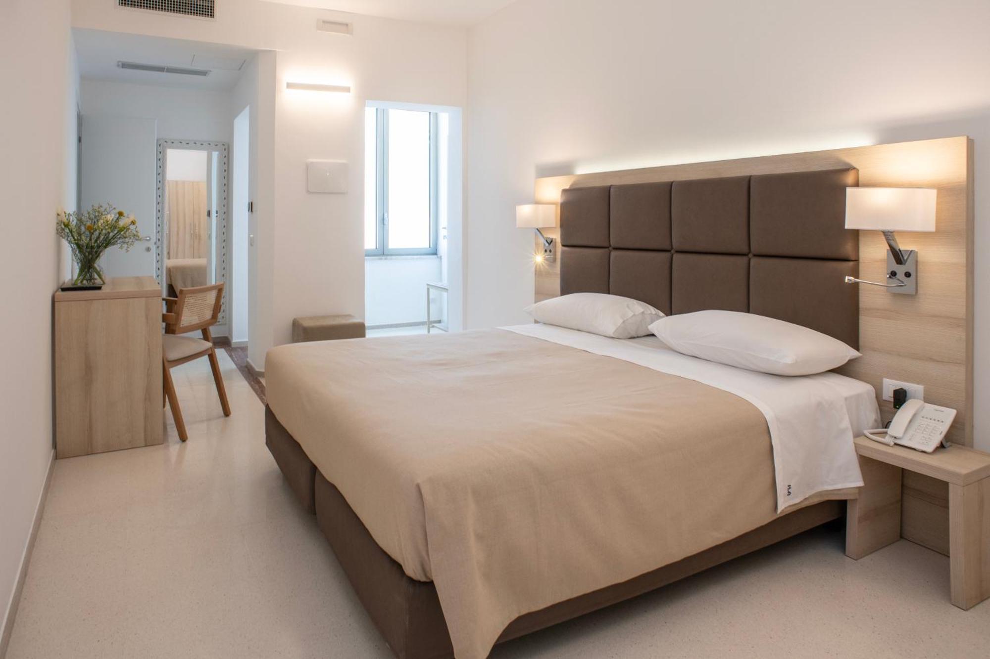 אוטרנטו Hotel Albania מראה חיצוני תמונה