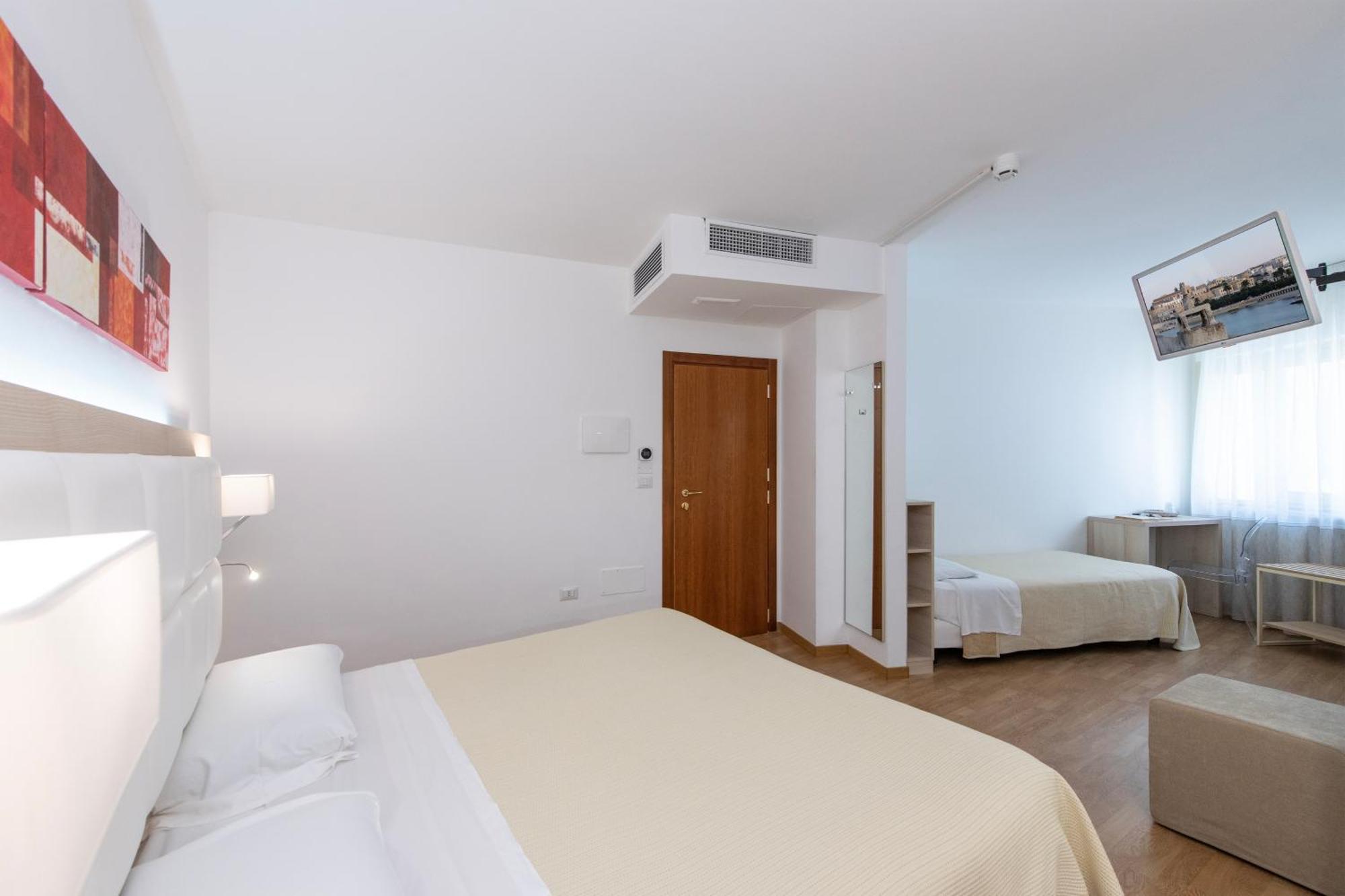 אוטרנטו Hotel Albania מראה חיצוני תמונה